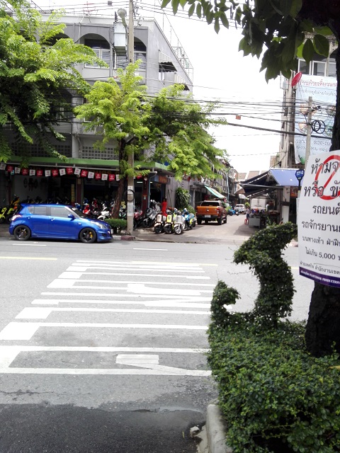 Mehr über den Artikel erfahren ประสบการณ์กรุงเทพฯ – Pras̄bkārṇ̒ krungtheph – Bangkok erleben
